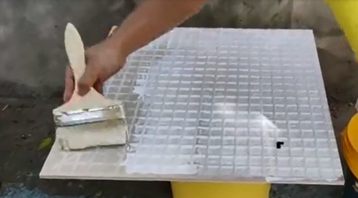 啥是反浆挂泪？瓷砖粘结剂怎么处理反浆挂泪疑